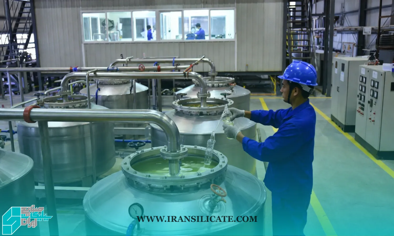 کاربرد سیلیکات سدیم مایع با ریشیو بالا در صنایع ساختمانی و کارتن سازی